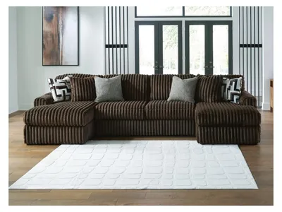 Midnight-Madness 3-Piece Sectional with Chaise