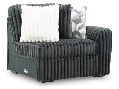 Midnight-Madness Right-Arm Facing Corner Chair