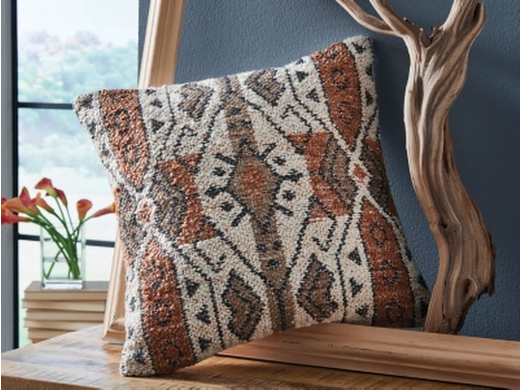 Kierenworth Pillow (Set of 4) - image 1