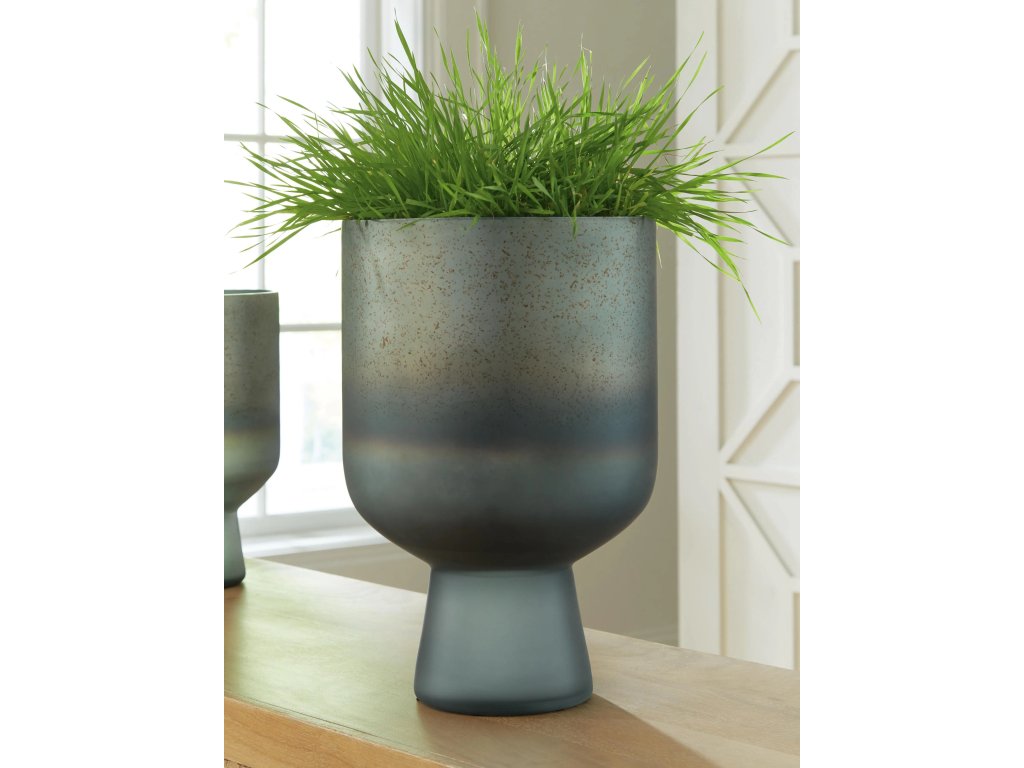 Pennmore Vase - image 1