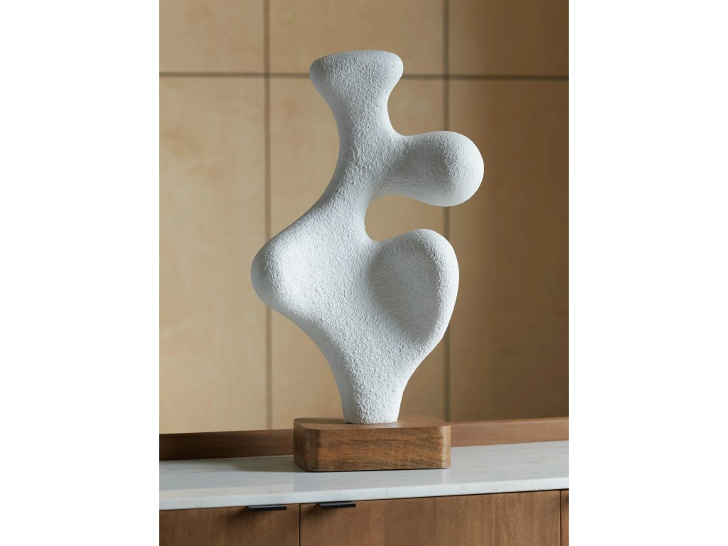 Lavarsen Sculpture - image 1