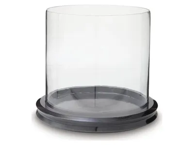 Saskia Candle Holder