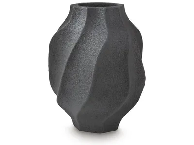 Judworth Vase