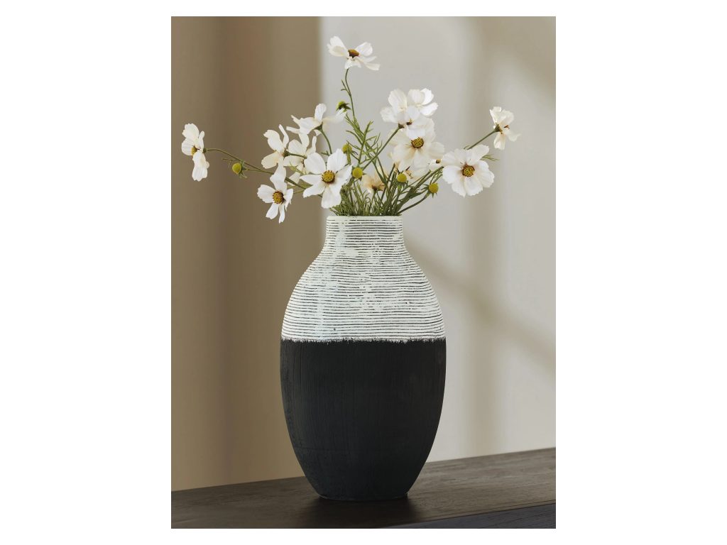 Girtha Vase - image 1
