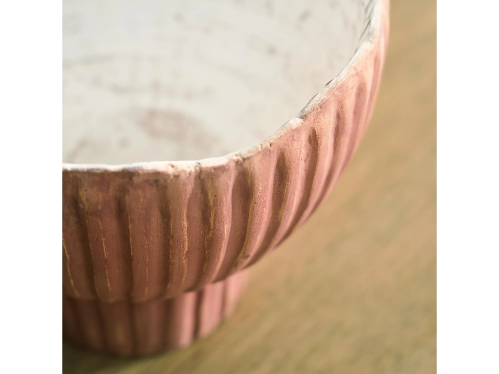 Orban Vase - image 3