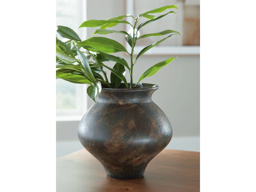 Laddlow Vase - image 1