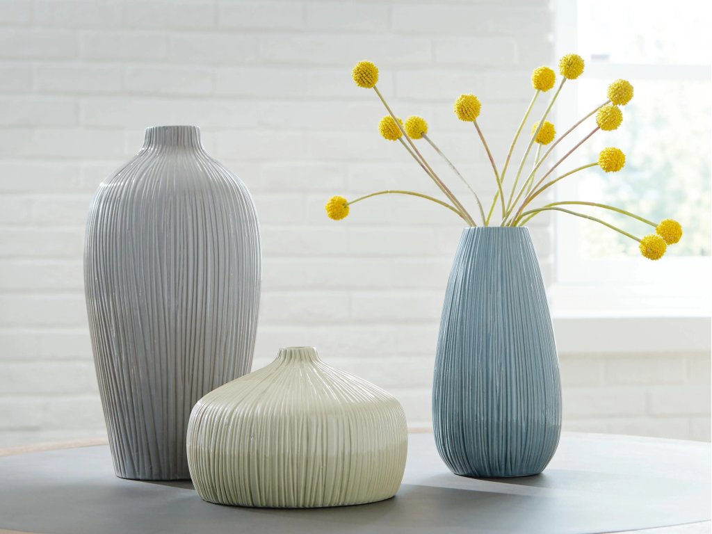 Eiderman Vase (Set of 3) - image 1