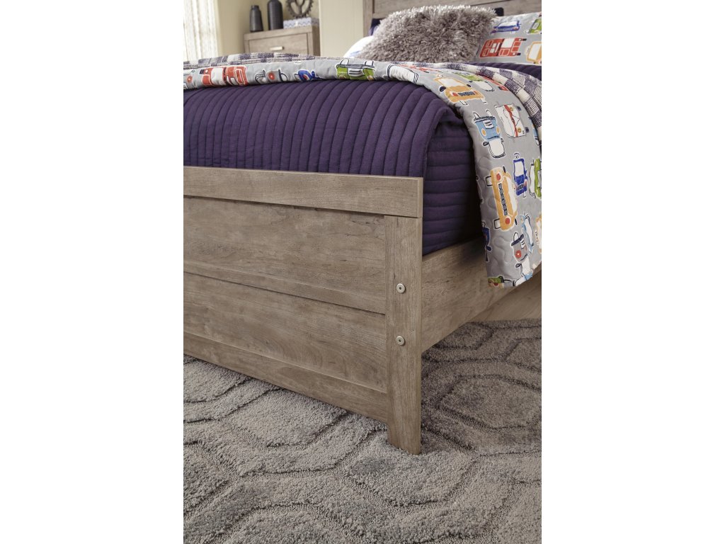Culverbach Full Panel Bed, Dresser and Chest - image 19