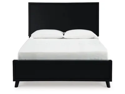 Danziar Queen Panel Platform Bed and 2 Nightstands - Alternative View