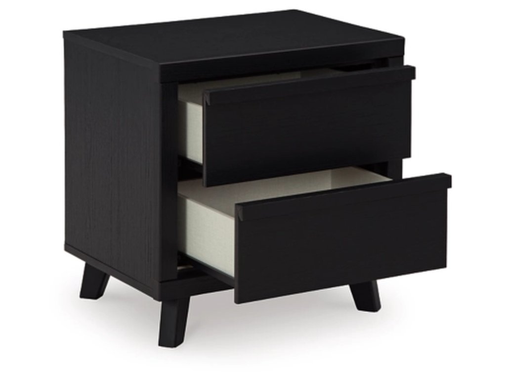 Danziar Queen Bed, Dresser, Mirror, Chest and Nightstand - image 17