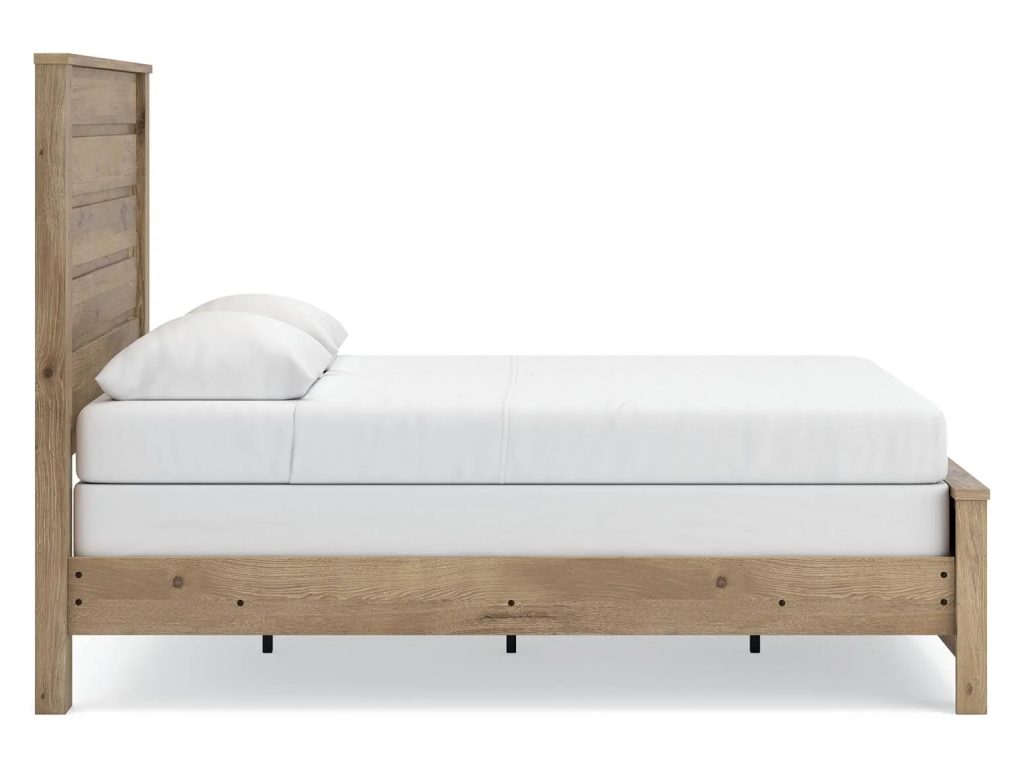 Brozmont Queen Panel Bed, Dresser and Mirror - image 11