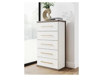 Kendanport Chest of Drawers - Alternative View