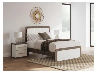 Kendanport Queen Upholstered Bed - Alternative View