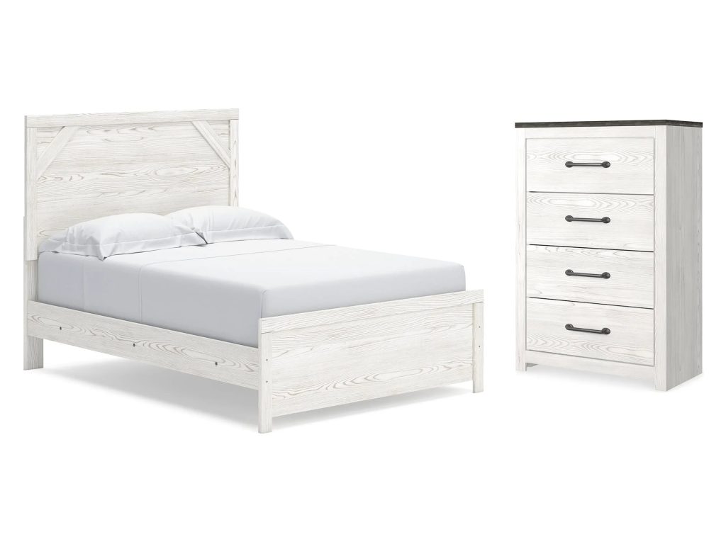 Gerridan Full Panel Bed and Chest - main image