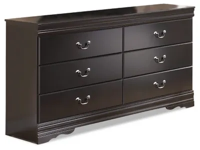 Huey Vineyard Queen Sleigh Bed, Dresser and Chest - Alternative View