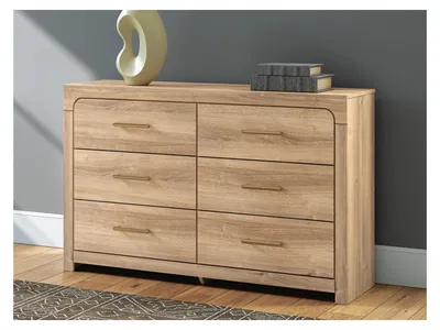 Kinlanni Dresser - Alternative View