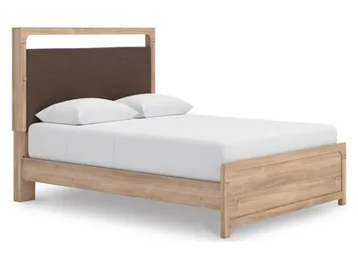 Kinlanni Queen Upholstered Platform Bed