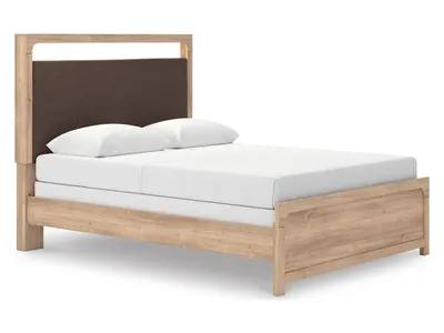 Kinlanni Queen Upholstered Panel Bed