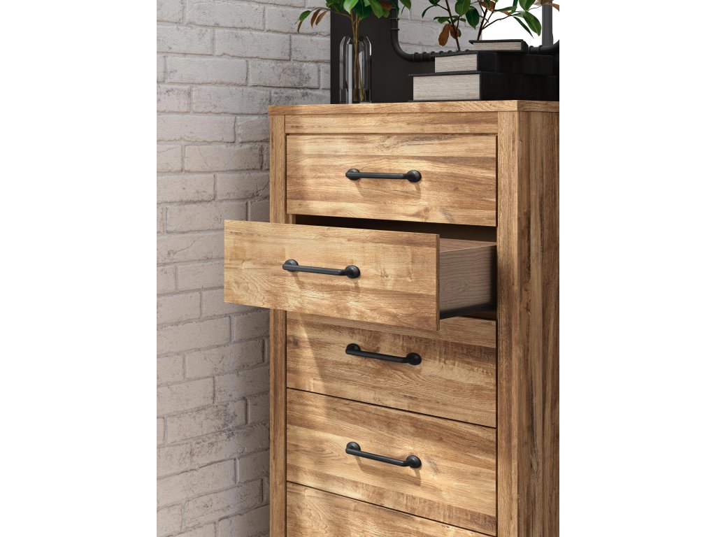 Maystonna Chest of Drawers - image 9