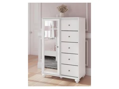 Kozlani Dressing Chest - Alternative View