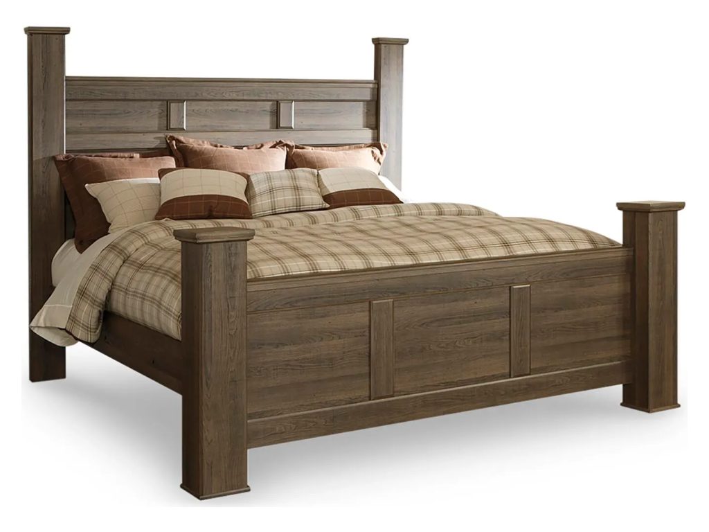 Juararo King Poster Bed and 2 Chests - image 7