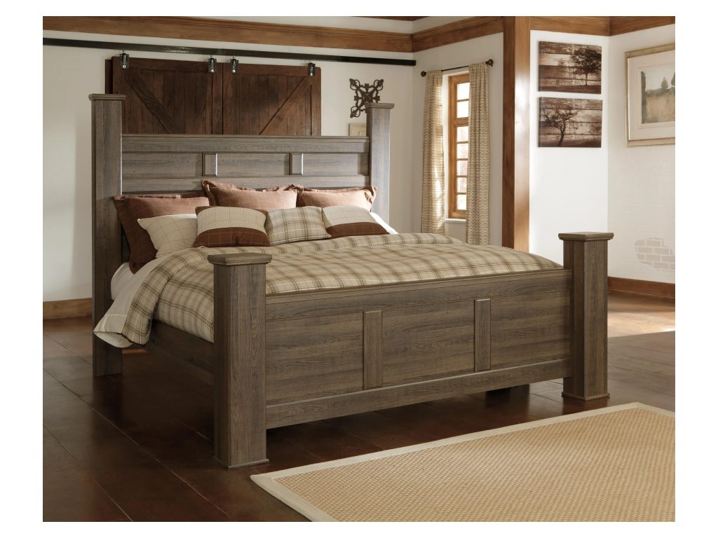 Juararo King Poster Bed and 2 Chests - image 10