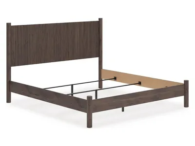 Pamytta King Panel Bed - Alternative View