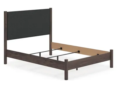 Pamytta Queen Upholstered Panel Bed - Alternative View