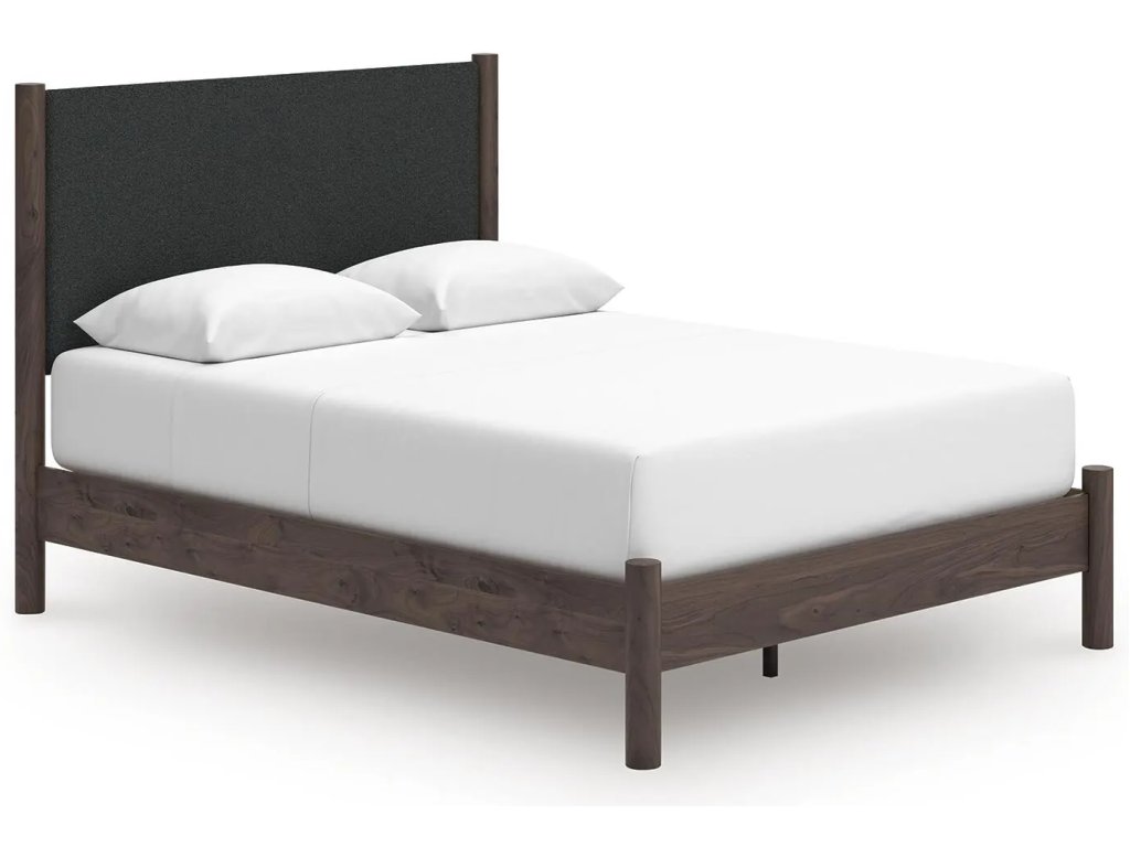 Pamytta Queen Panel Bed, Dresser, Mirror and Nightstand - image 9