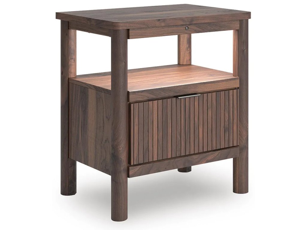 Pamytta Queen Panel Bed, Dresser, Mirror and Nightstand - image 16