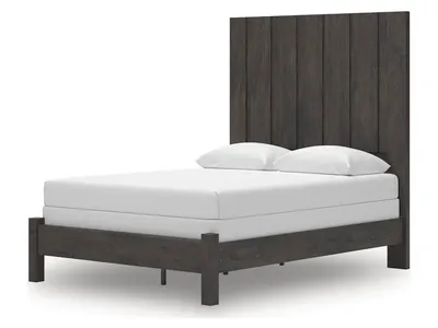 Fraluna Queen Panel Bed - Alternative View