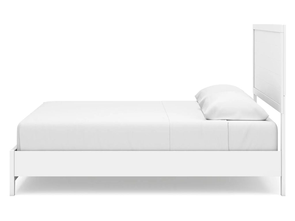 Binterglen King Panel Bed, Dresser and 2 Nightstands - image 14
