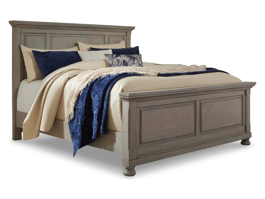 Lettner King Panel Bed, Chest and 2 Nightstands - image 3