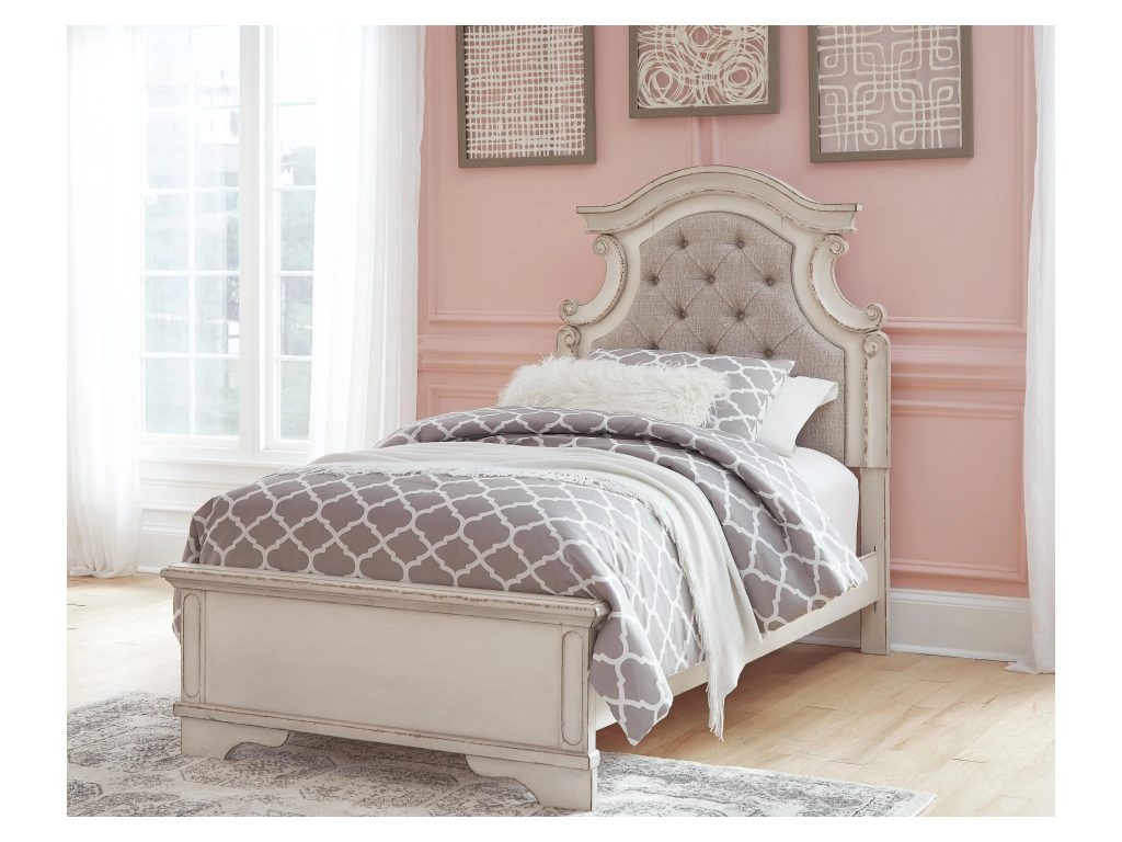 Realyn Twin Panel Bed, Dresser, Mirror and Nightstand - image 9