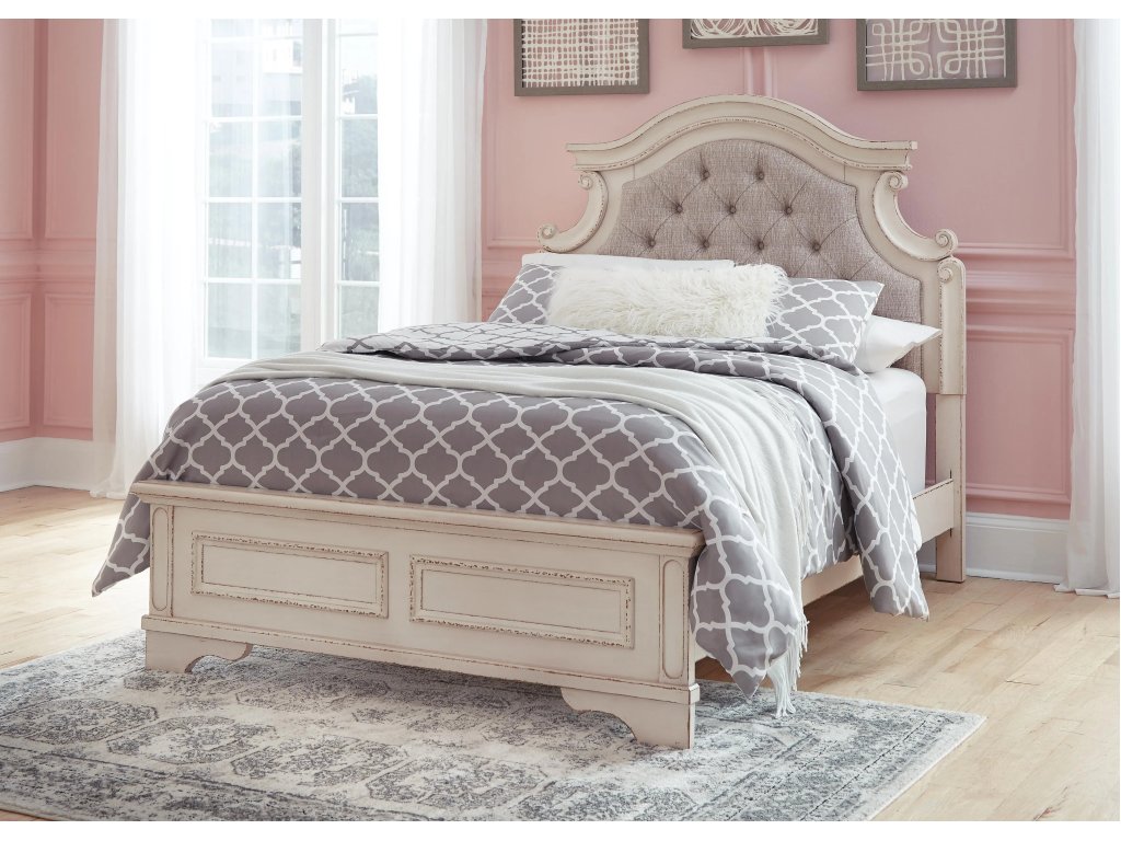 Realyn Full Panel Bed, Dresser, Mirror and Chest - image 12