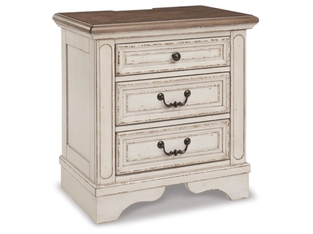 Realyn King Upholstered Panel Bed, Dresser and Nightstand - image 6
