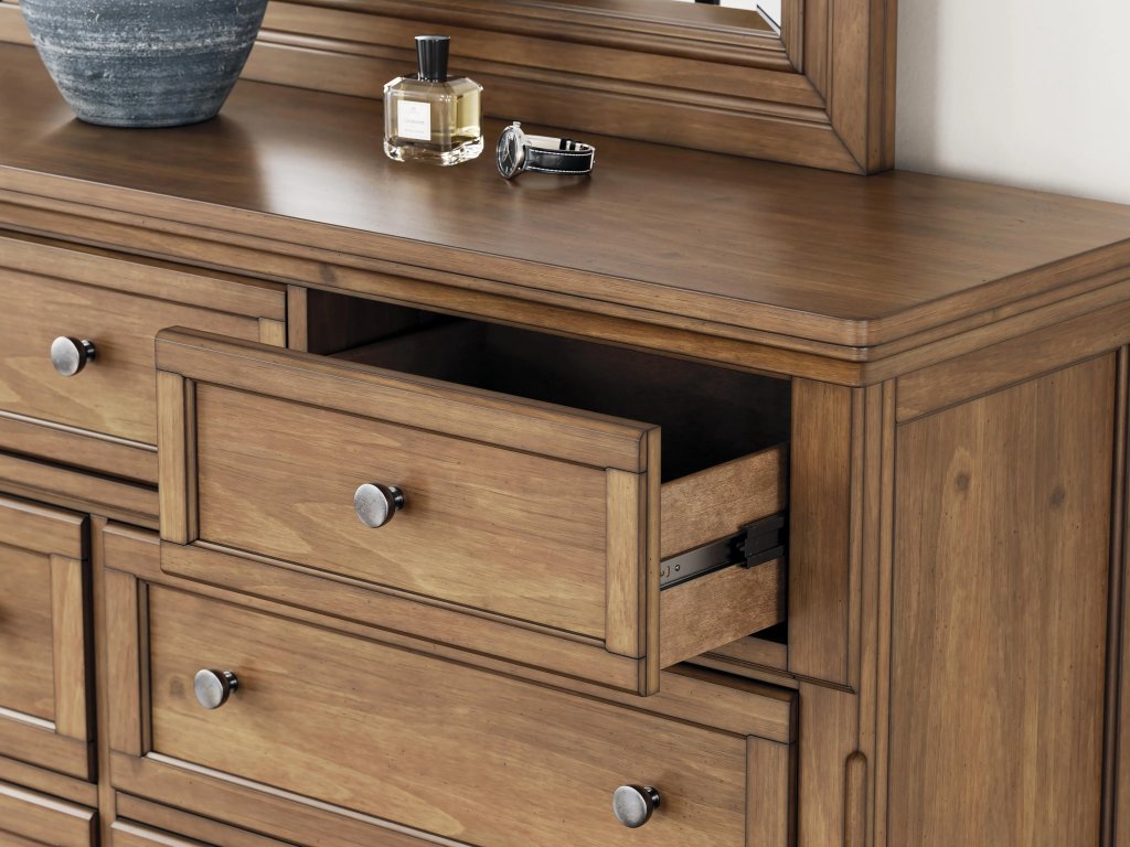 Feddinger Queen Sleigh Bed, Dresser, Mirror, Chest and Nightstand - image 32
