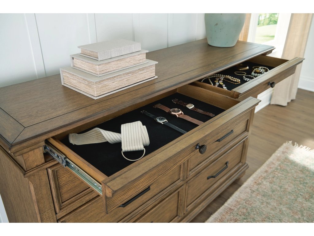 Karallin Dresser and Mirror - image 3