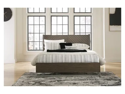 Arkenton King Panel Bed - Alternative View