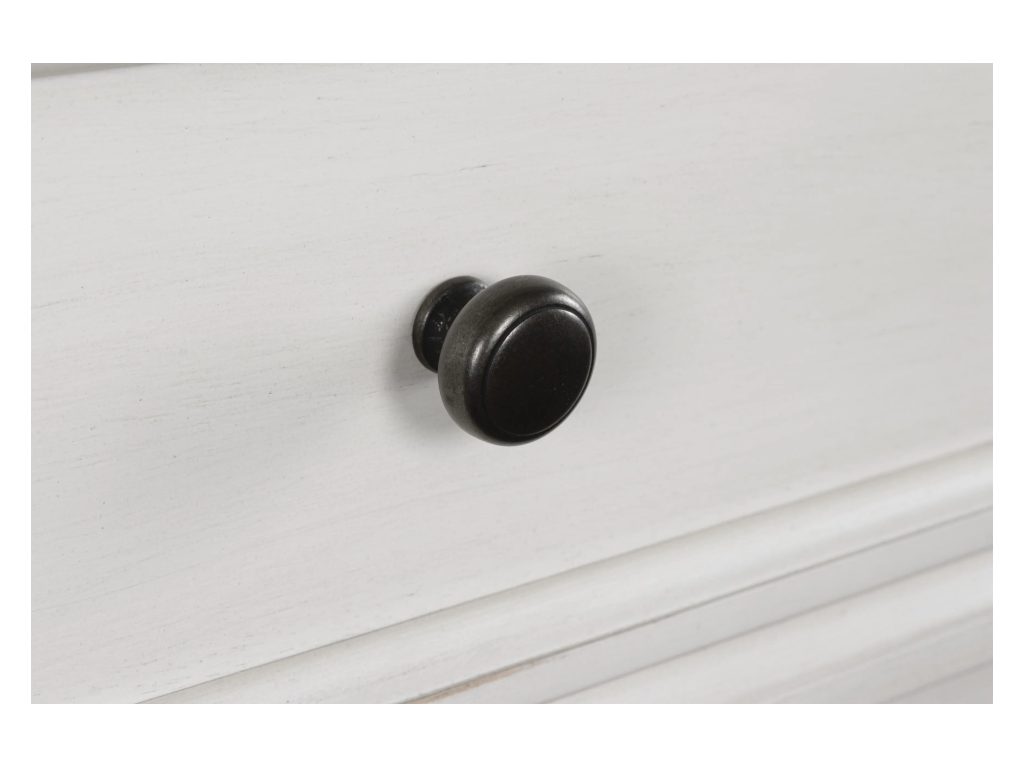 Rowlenstown Chest of Drawers - image 4