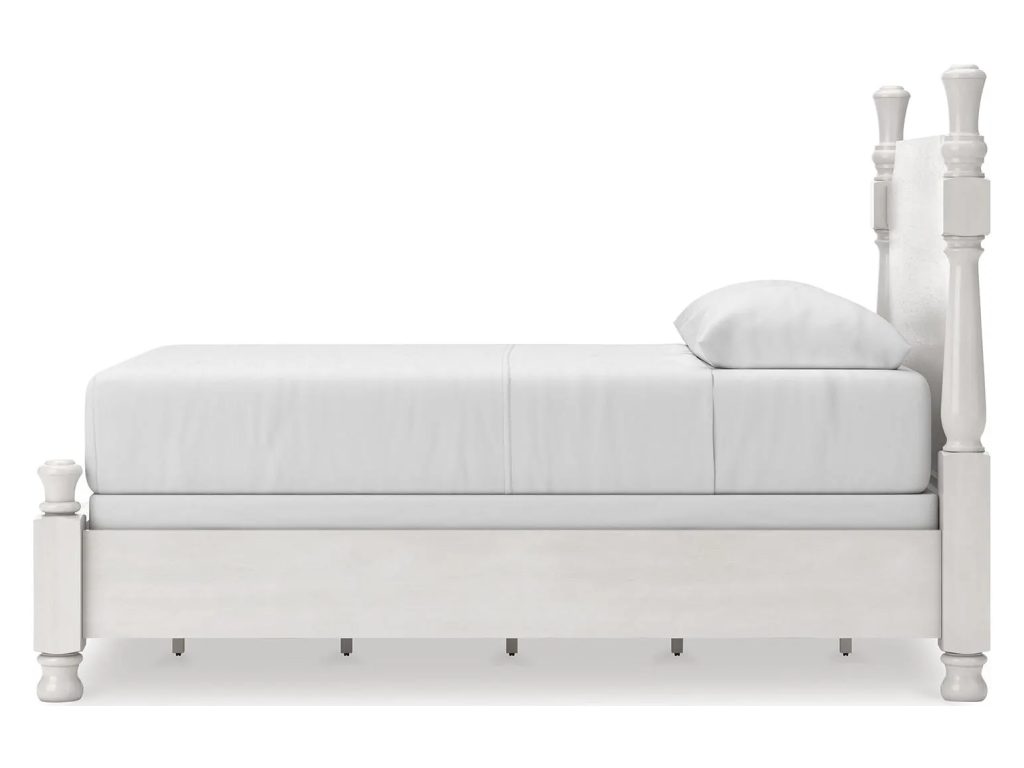 Rowlenstown Queen Poster Bed, Dresser and Mirror - image 12