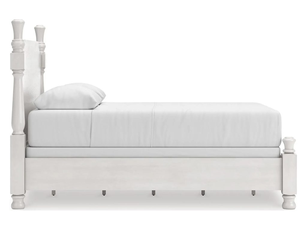 Rowlenstown Queen Poster Bed, Dresser and Mirror - image 10