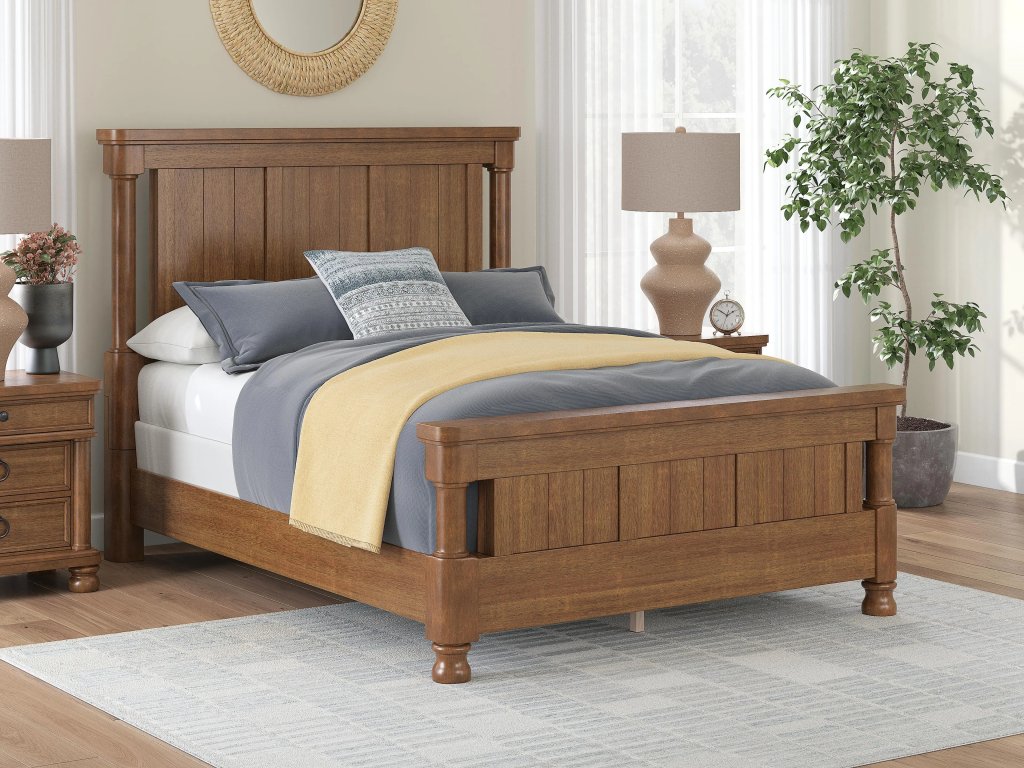 Rowlenstown Queen Poster Bed, Dresser and Mirror - image 12