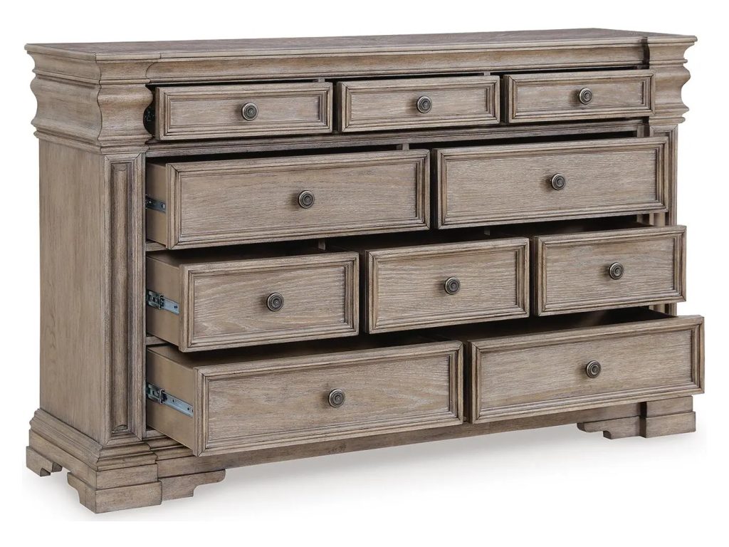 Blairhurst King Panel Bed, Dresser, Chest and 2  Nightstands - image 3