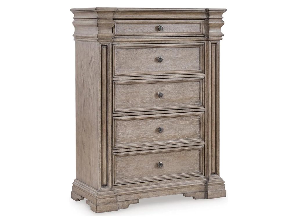 Blairhurst King Panel Bed, Dresser, Chest and 2  Nightstands - image 8