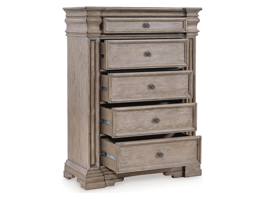 Blairhurst King Panel Bed, Dresser, Chest and 2  Nightstands - image 9