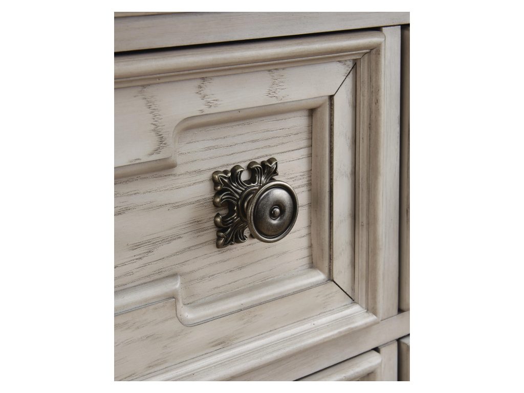 Bruchandi Nightstand - image 8