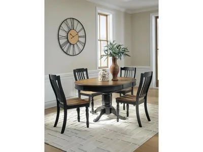 Clorazi Extension Dining Table and 4 Chairs