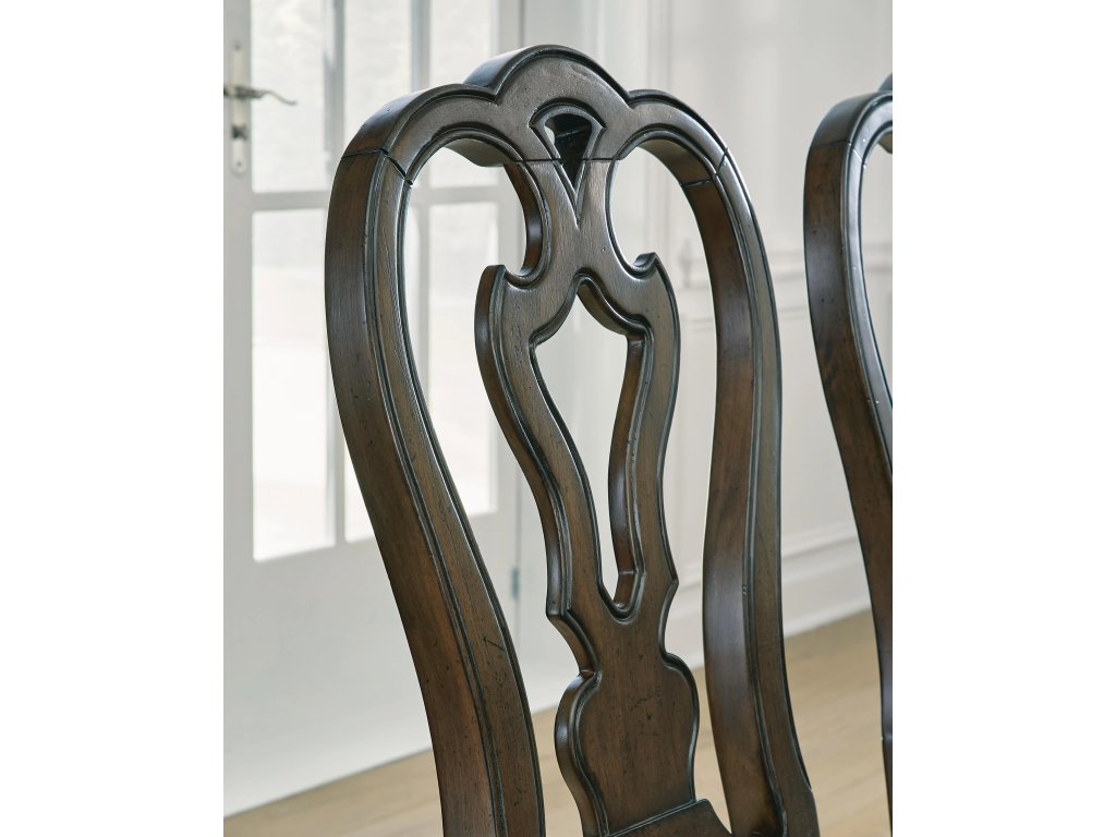 Maylee Dining Table and 4 Chairs - image 9