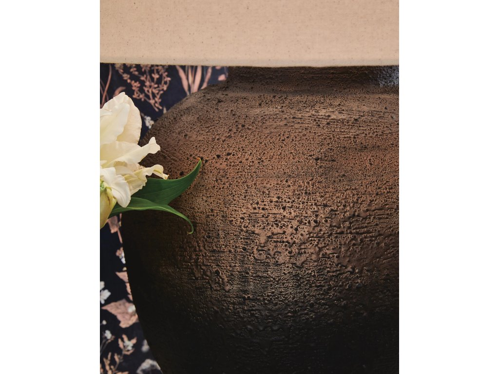 Newgerhard Table Lamp - image 2